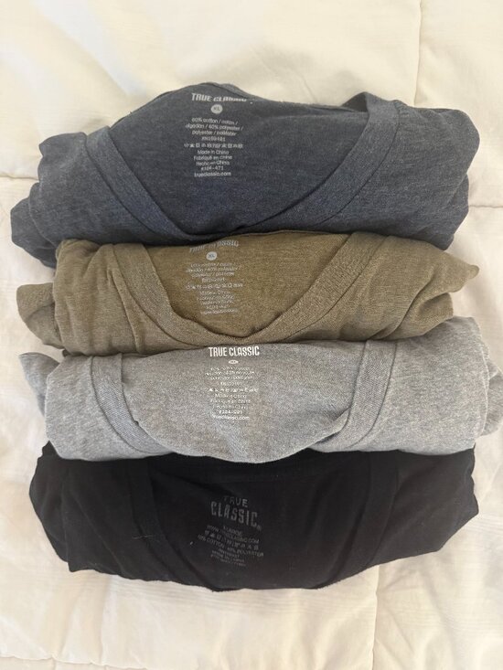 True Classic Other - Mens-(4) TRUE CLASSIC V-neck tshirts